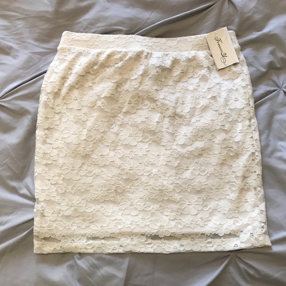 Forever 21 White Lace Mini Skirt